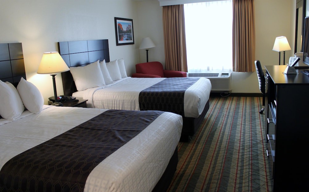 Best Western Visalia Hotel