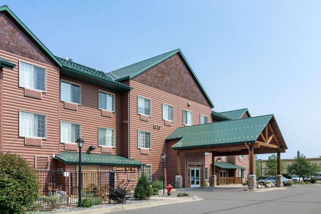 Comfort Suites Rapid River Lodge