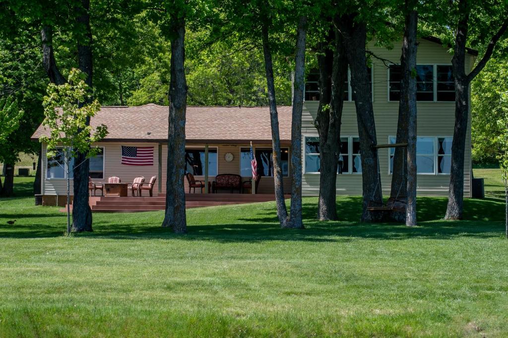 Leech Lake Resort B&B