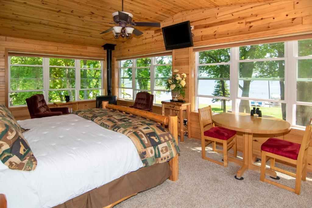 Leech Lake Resort B&B