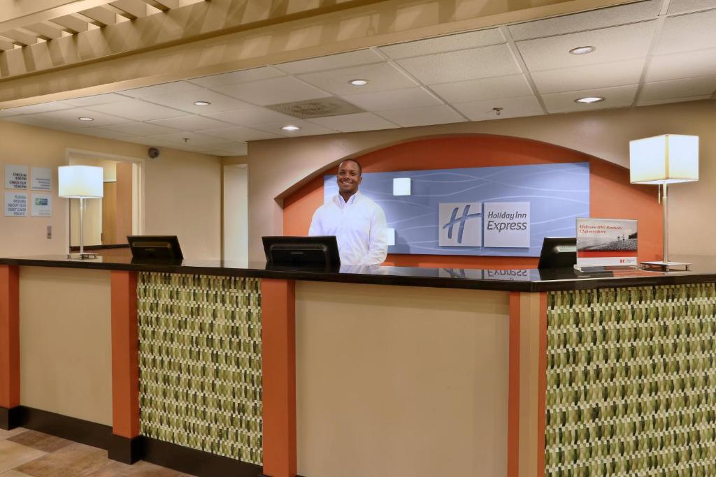 Holiday Inn Express & Suites Scottsdale - Old Town