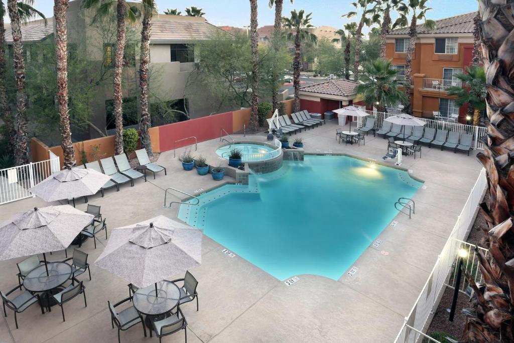 Holiday Inn Express & Suites Scottsdale - Old Town