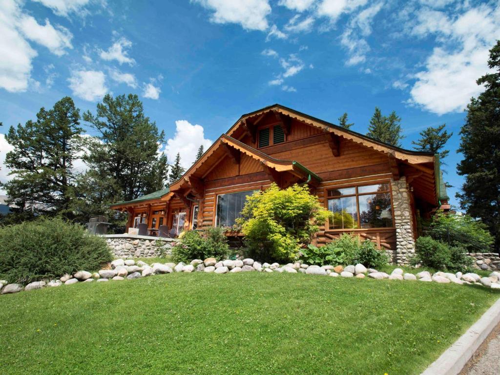 Fairmont Jasper Park Lodge