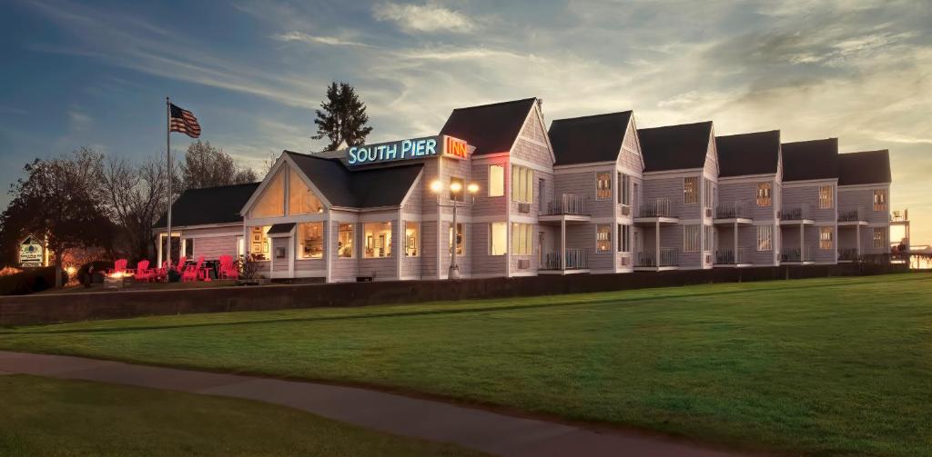 South Pier Inn