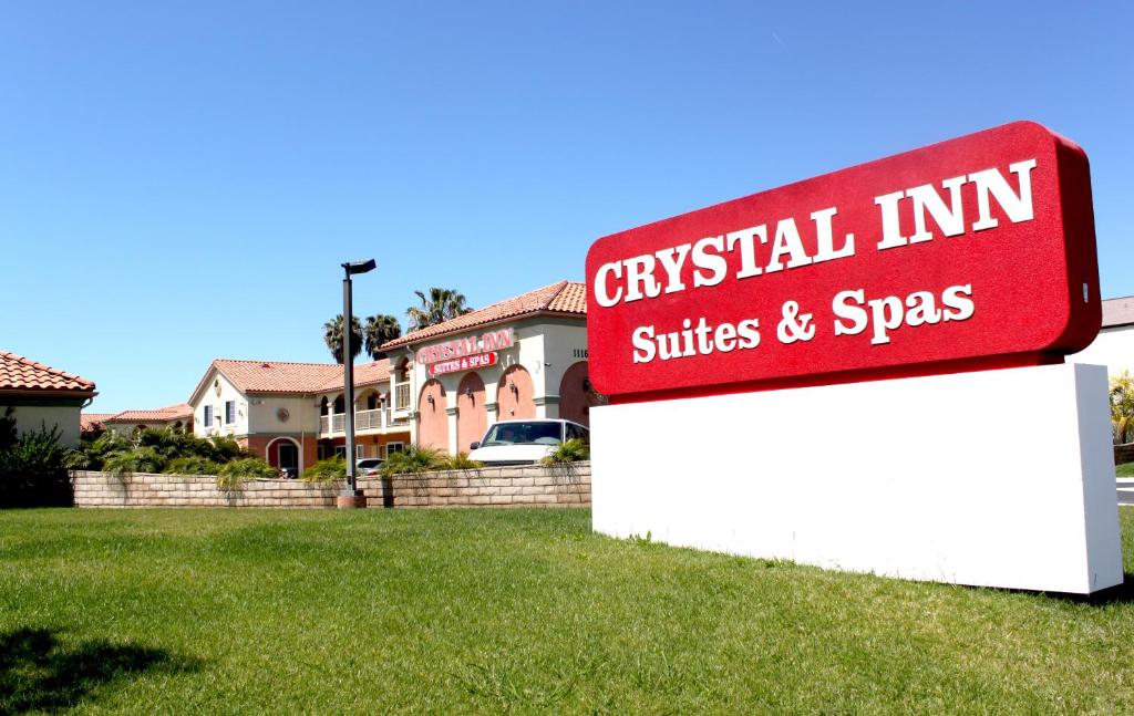 Crystal Inn Suites & Spas LAX