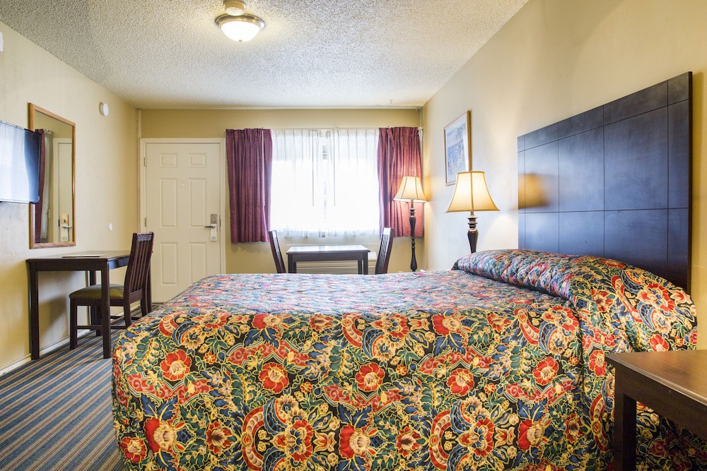 San Luis Inn And Suites