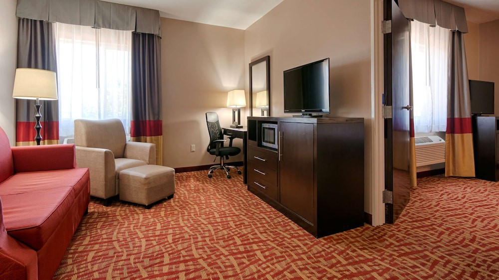 Best Western Plus Zion West Hotel