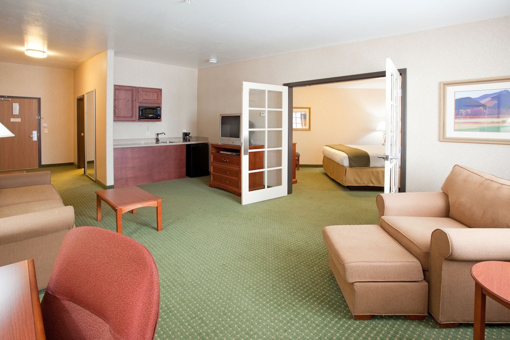 Holiday Inn Express & Suites Gunnison