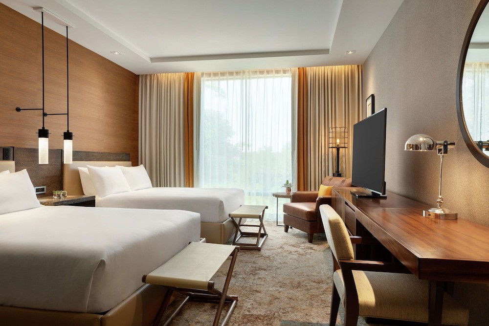 Hoodoo Moab, Curio Collection by Hilton