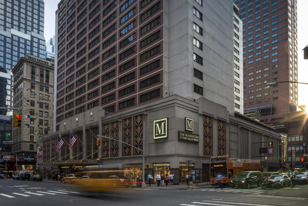 The Manhattan at Times Square Hotel
