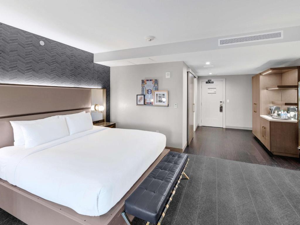 Tulsa Club Hotel, Curio Collection By Hilton