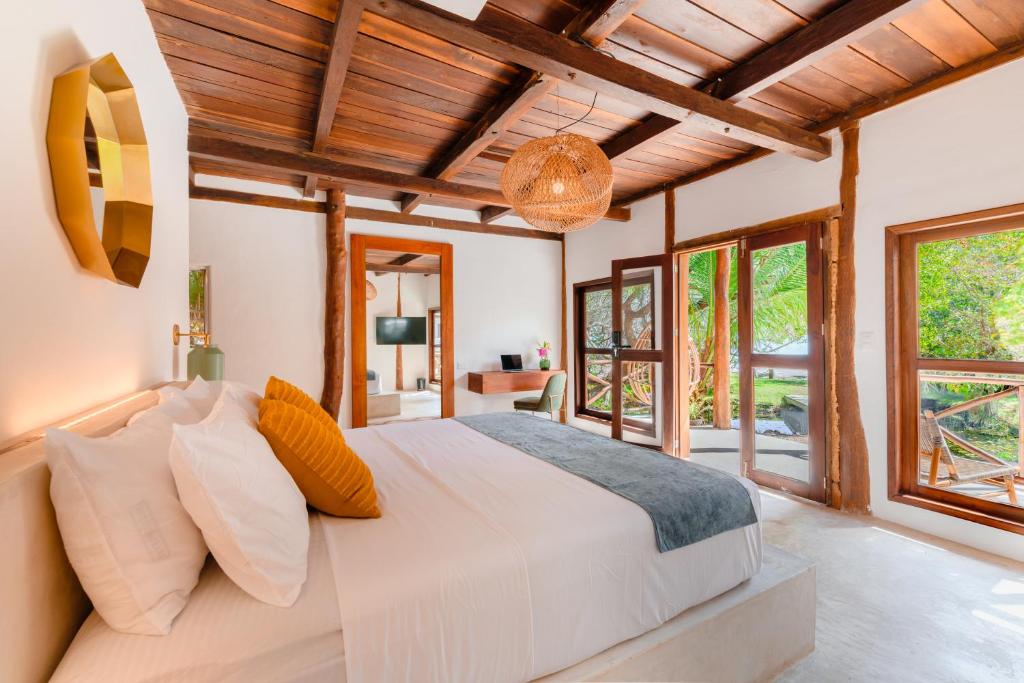 Azulea Bacalar Hotel & Spa - Lagoon Front