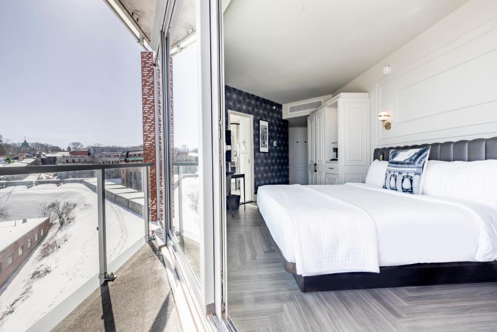Le Capitole Hotel