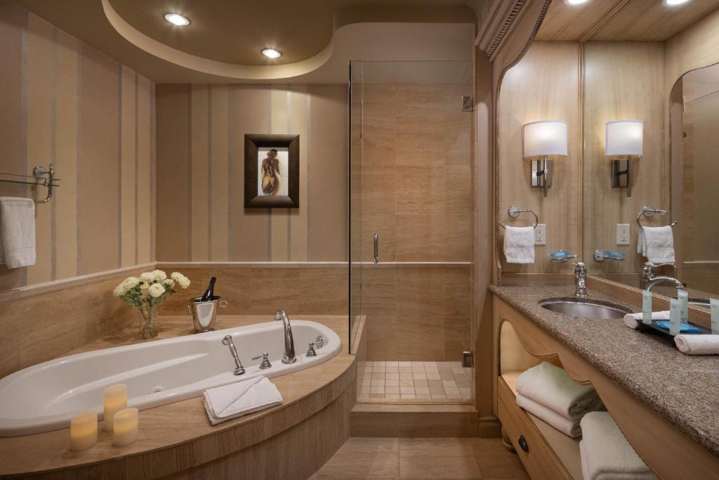 The Royal Kelowna Bellstar Hotels & Resorts