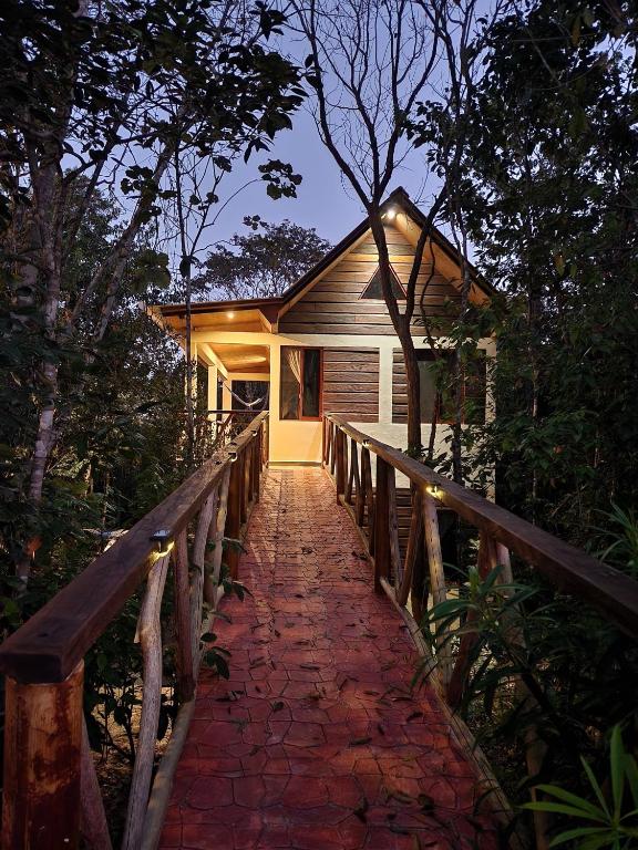 Eco Aldea kinich Ahau Calakmul