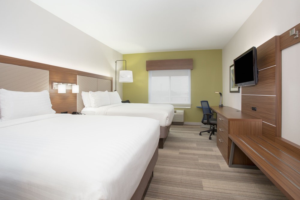 Holiday Inn Express & Suites Amarillo