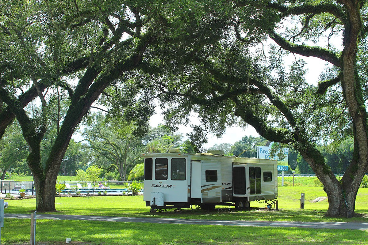 Afbeelding van Breezy Oaks Rv Park 6