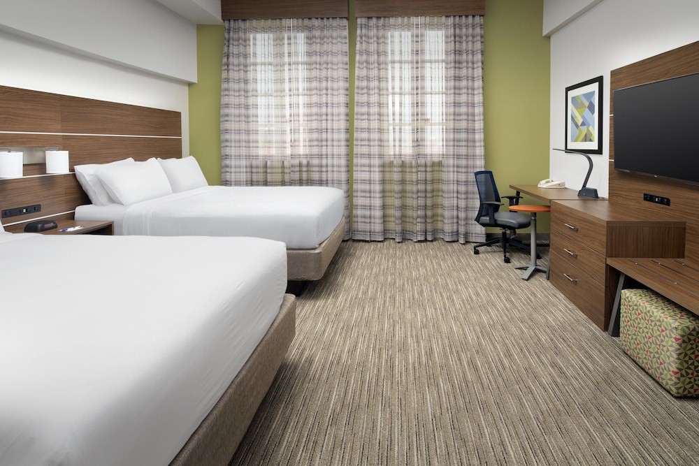 Holiday Inn Express San Antonio N-Riverwalk Area, an IHG Hotel