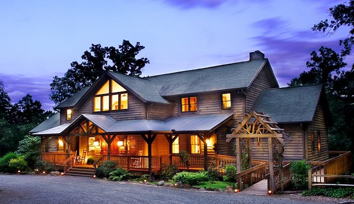 Afbeelding van Bent Creek Lodge At Dusk