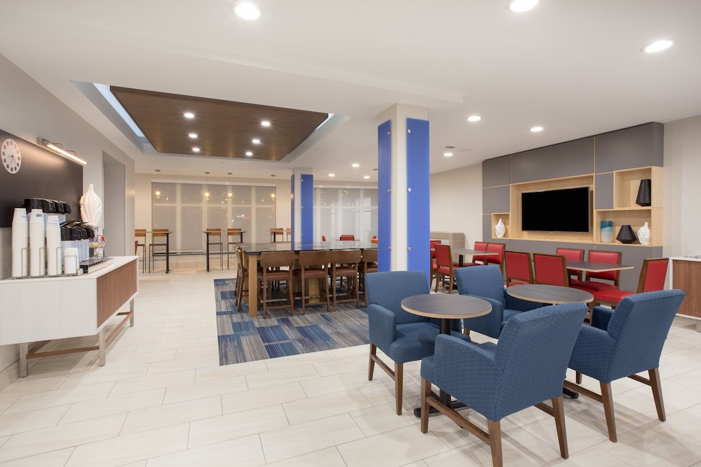 Holiday Inn Express & Suites Amarillo