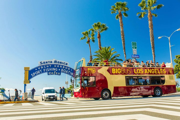 Big Bus Los Angeles Hop-On Hop-Off Tour