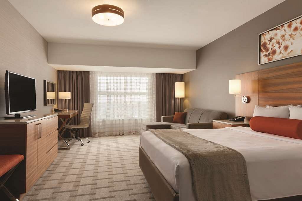 Radisson Hotel & Conference Centre Calgary Airport