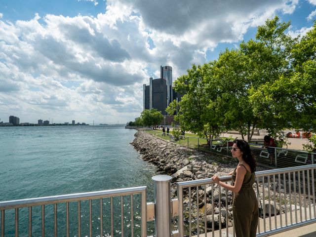 Detroit Riverwalk, Michigan