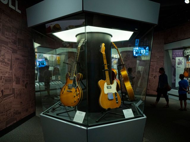 Rock and Roll Hall of Fame, Cleveland, Ohio