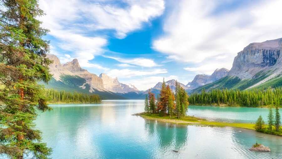 Maligne Lake Canada