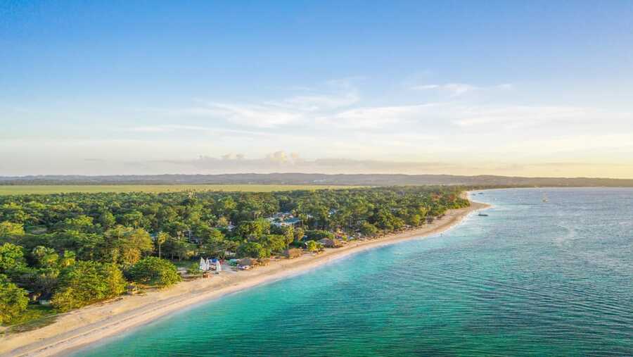 Seven Mile Beach