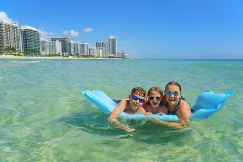 Familie in de zee, Miami