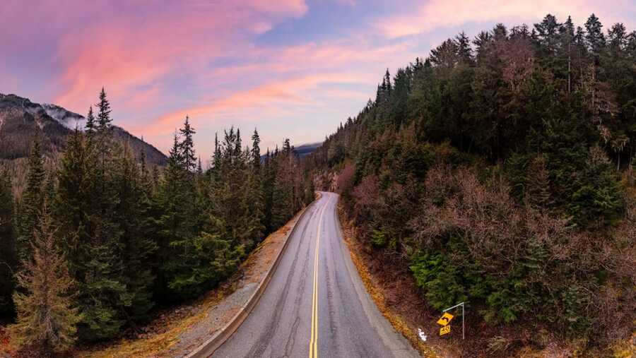 Wegen op een roadtrip Canada
