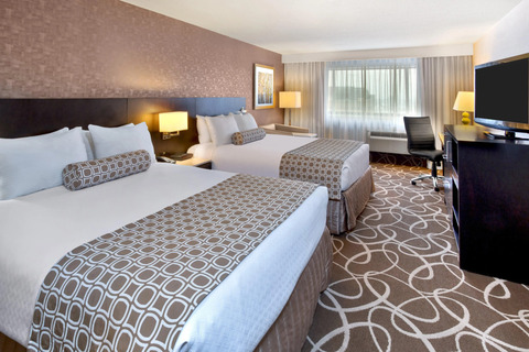 Crowne Plaza Kitchener-Waterloo by IHG