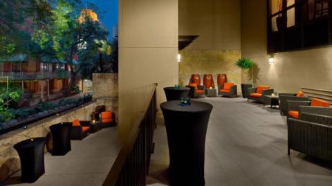 Holiday Inn San Antonio-Riverwalk, an IHG Hotel