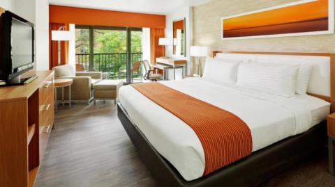 Holiday Inn San Antonio-Riverwalk, an IHG Hotel