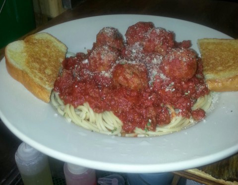 Spagetti meatballs