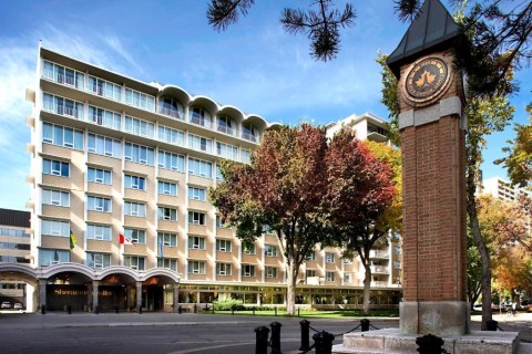 Buitenaanzicht hotel Sheraton Cavalier Saskatoon Hotel