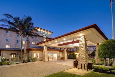 Vooraanzicht Homewood Suites by Hilton San Francisco Airport North California