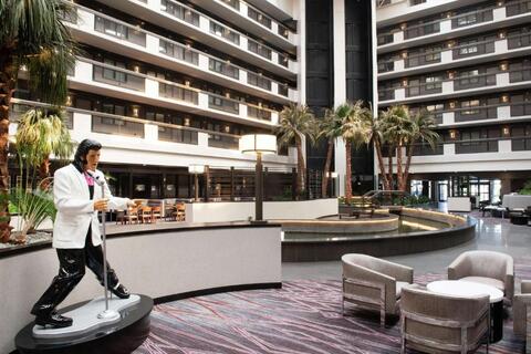 lobby/lounge Embassy Suites by Hilton Las Vegas
