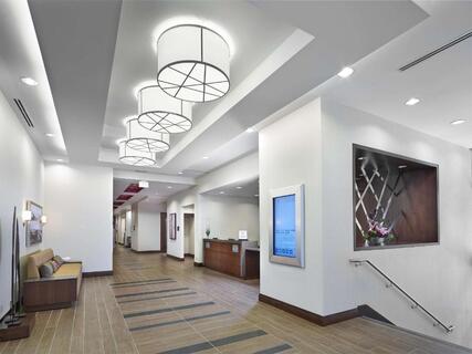 lobby Hampton Inn by Hilton Halifax Downtown