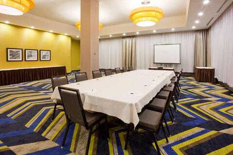 vergaderzaal The Hollis Halifax a DoubleTree Suites by Hilton Hotel