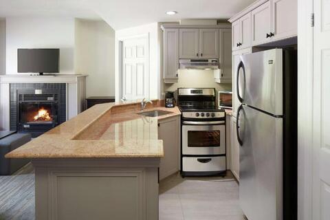 Homewood Suites by Hilton Mont-Tremblant Resort keuken