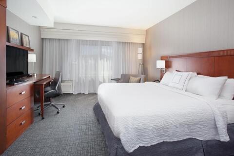 Kamer met Kingsize Bed en Slaapbank
