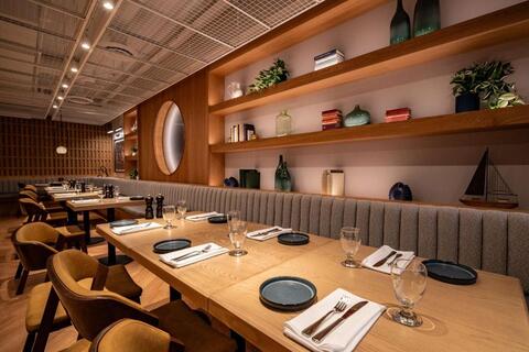 dinerzaal The Hollis Halifax a DoubleTree Suites by Hilton Hotel