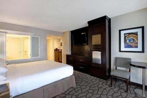 Embassy Suites by Hilton Niagara Falls Fallsview