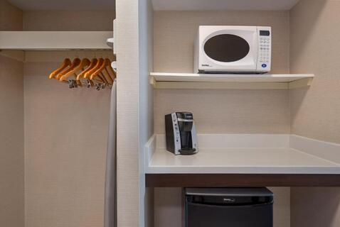 Holiday Inn Express Hotel & Suites Barrie by IHG