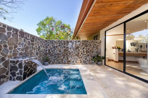 Hacienda Guachipelin