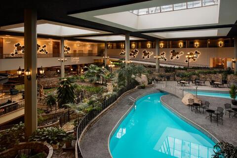 zwembad Saskatoon Inn
