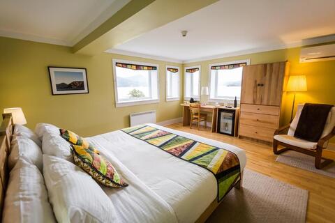 hotelkamer Neddies Harbour Inn