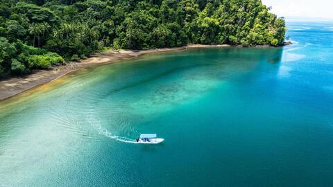 boot bij Playa Cativo Lodge